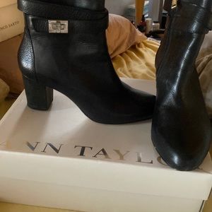 Ann Taylor Delisa buckle bootie black leather size 8.5